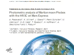 Photometric analysis of Martian moon Phobos with the HRSC o
