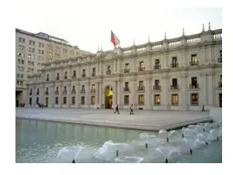 ¿Por qué está la estatua de Arturo Alessandri frente al Palacio de la Moneda?